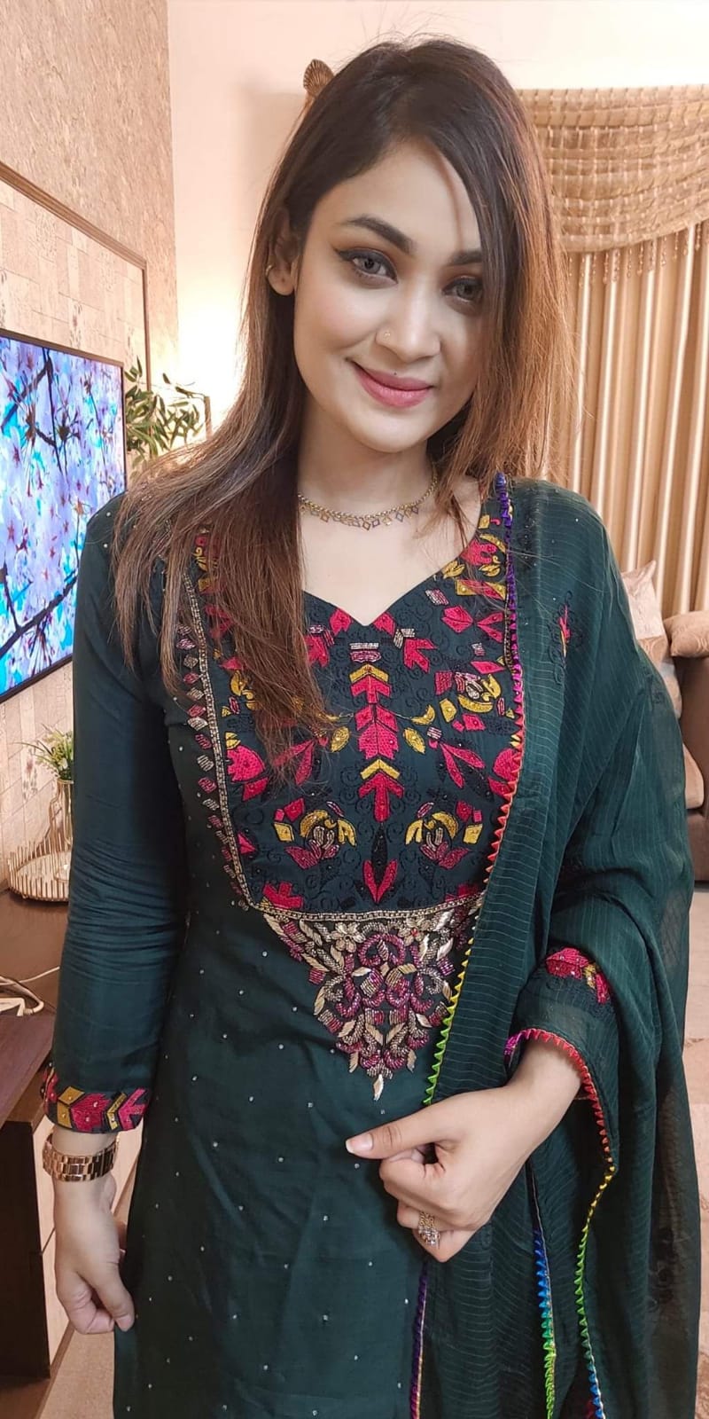 আনস্টিজ স্ক্রিন প্রিন্ট থ্রি-পিস