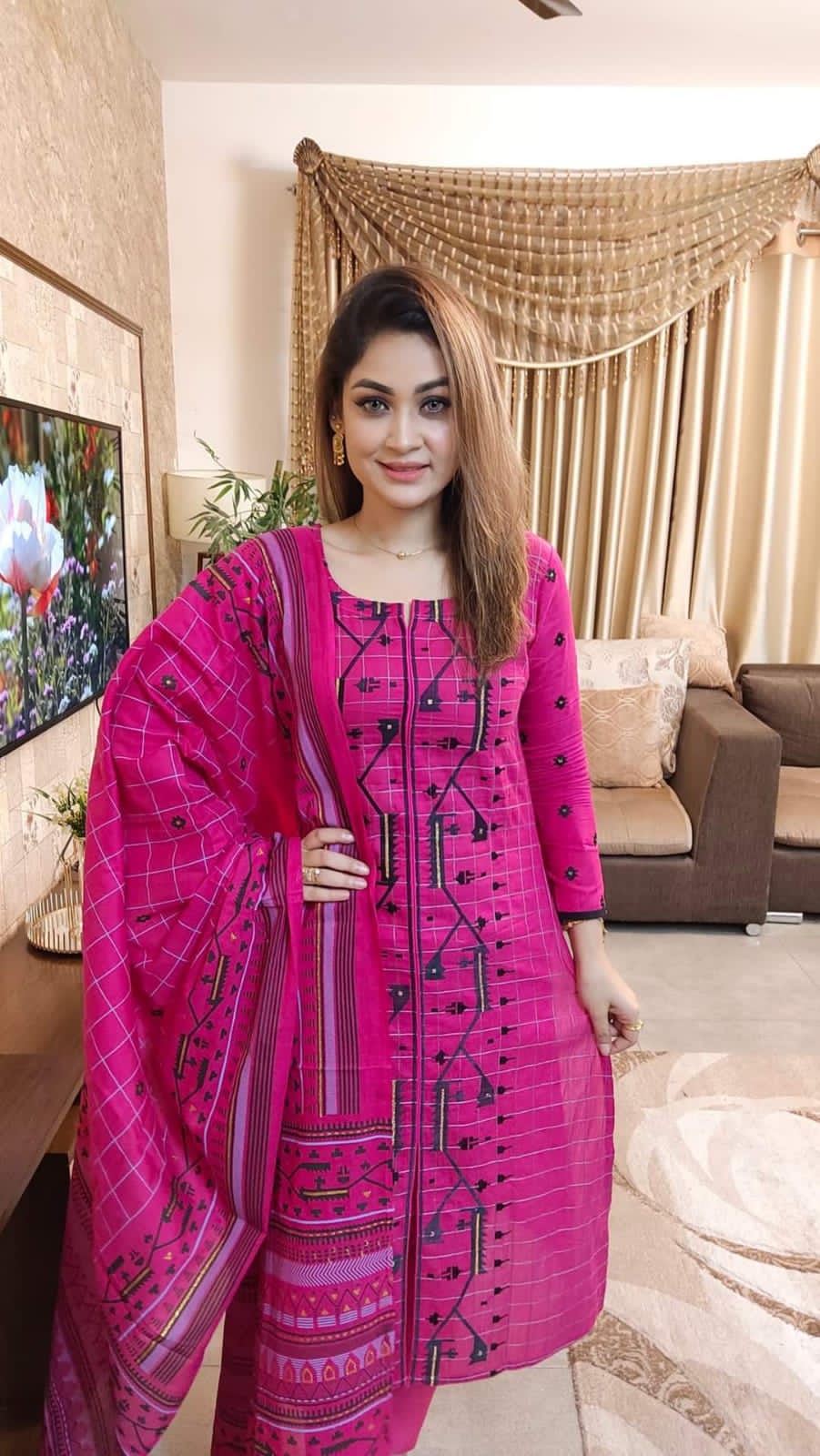 আনস্টিজ স্ক্রিন প্রিন্ট থ্রি-পিস