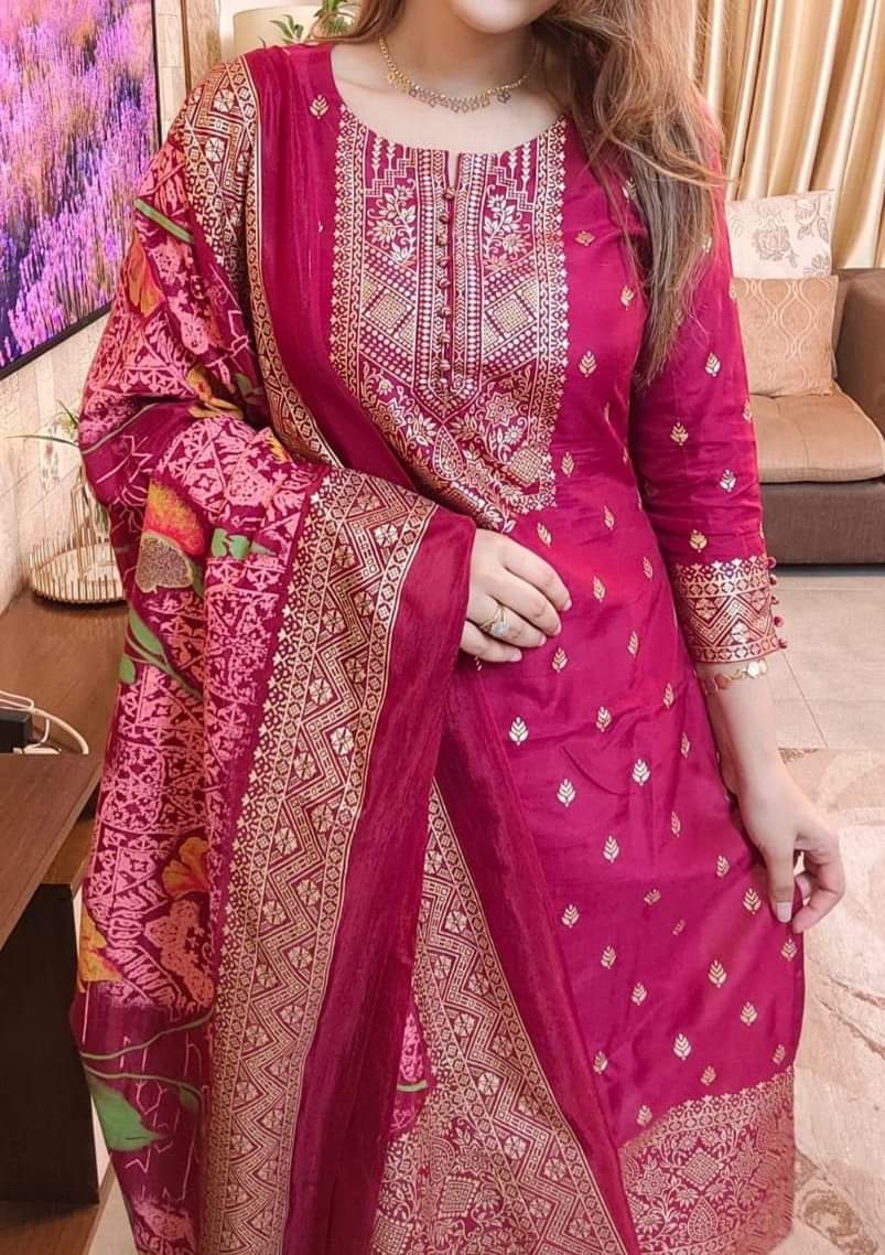 আনস্টিজ স্ক্রিন প্রিন্ট থ্রি-পিস