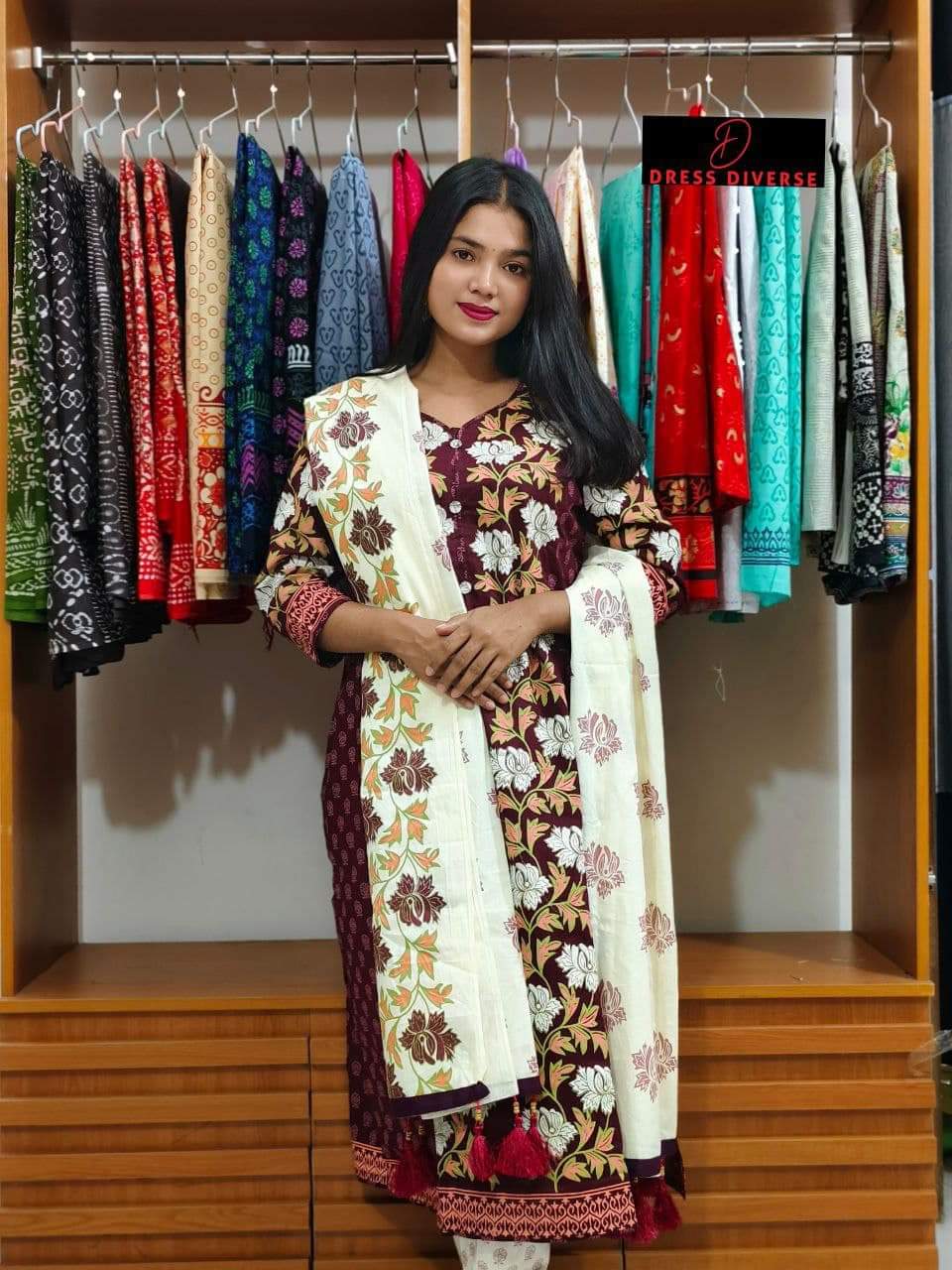 ব্লক প্রিন্ট থ্রি পিস