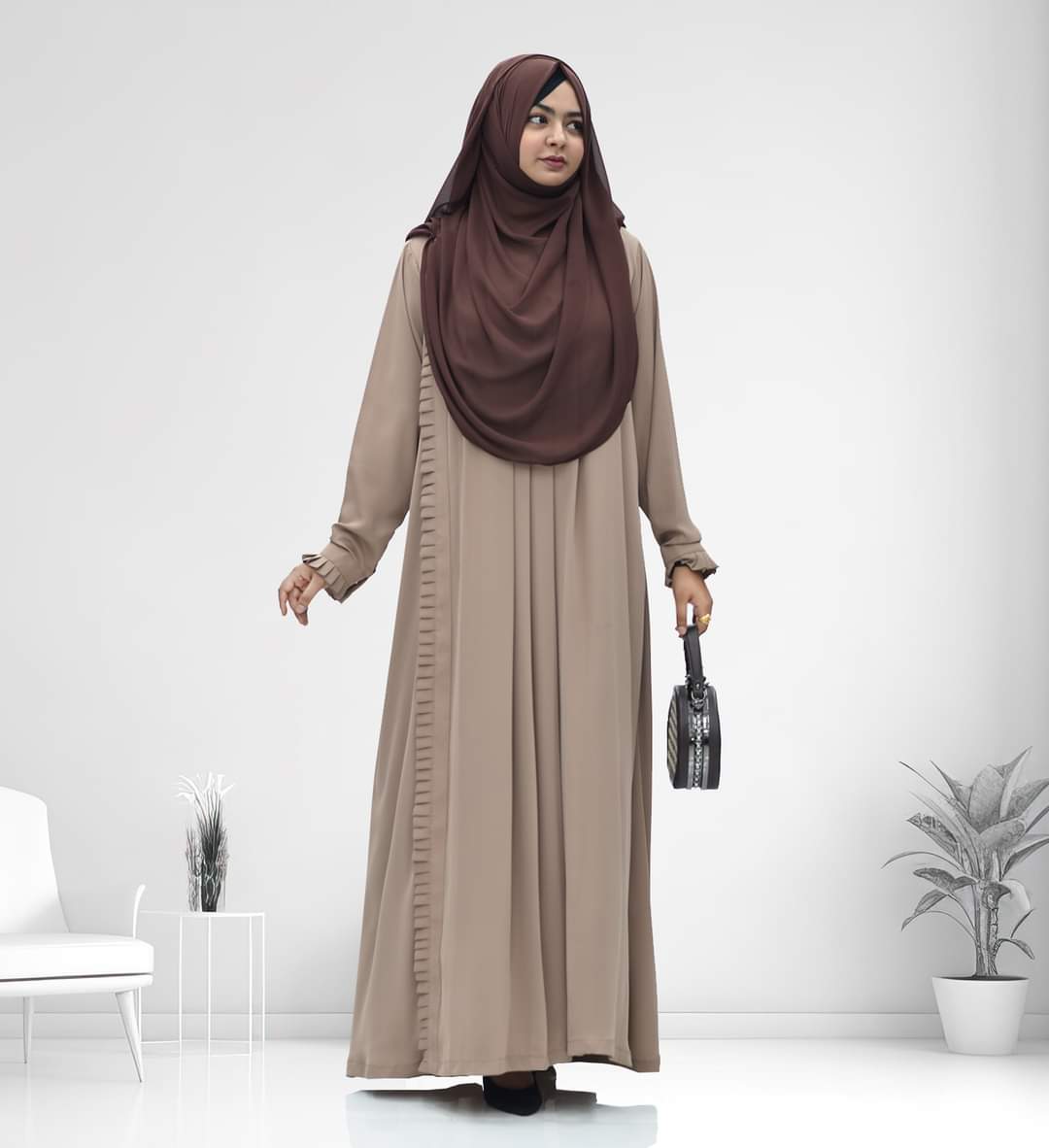 কুচিকাটা গাউন বোরকা