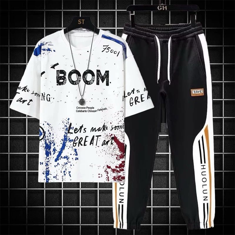 ড্রপ শোল্ডার ম্যাশ টি-শার্ট এবং ট্রাউজার