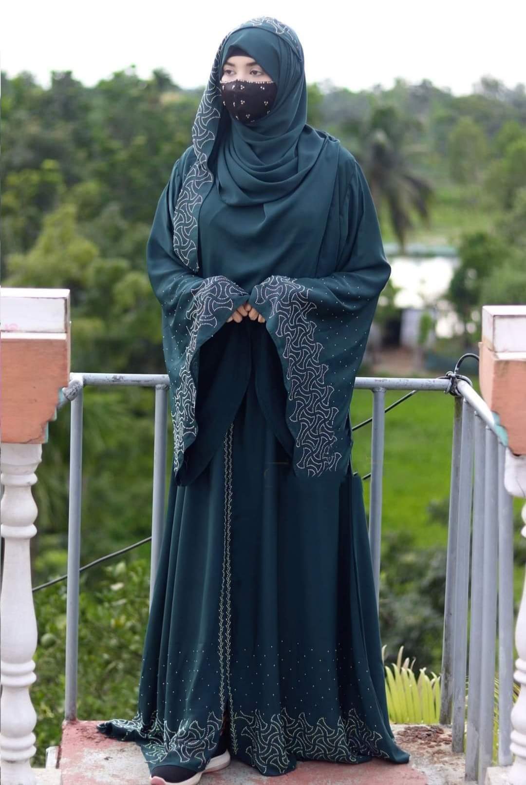 Stone Koti Borka with Hijab