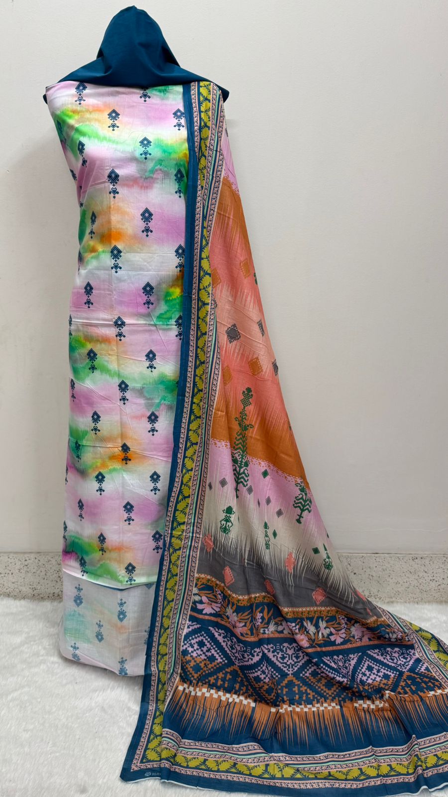 ডিজিটাল প্রিন্ট কটন থ্রি পিস