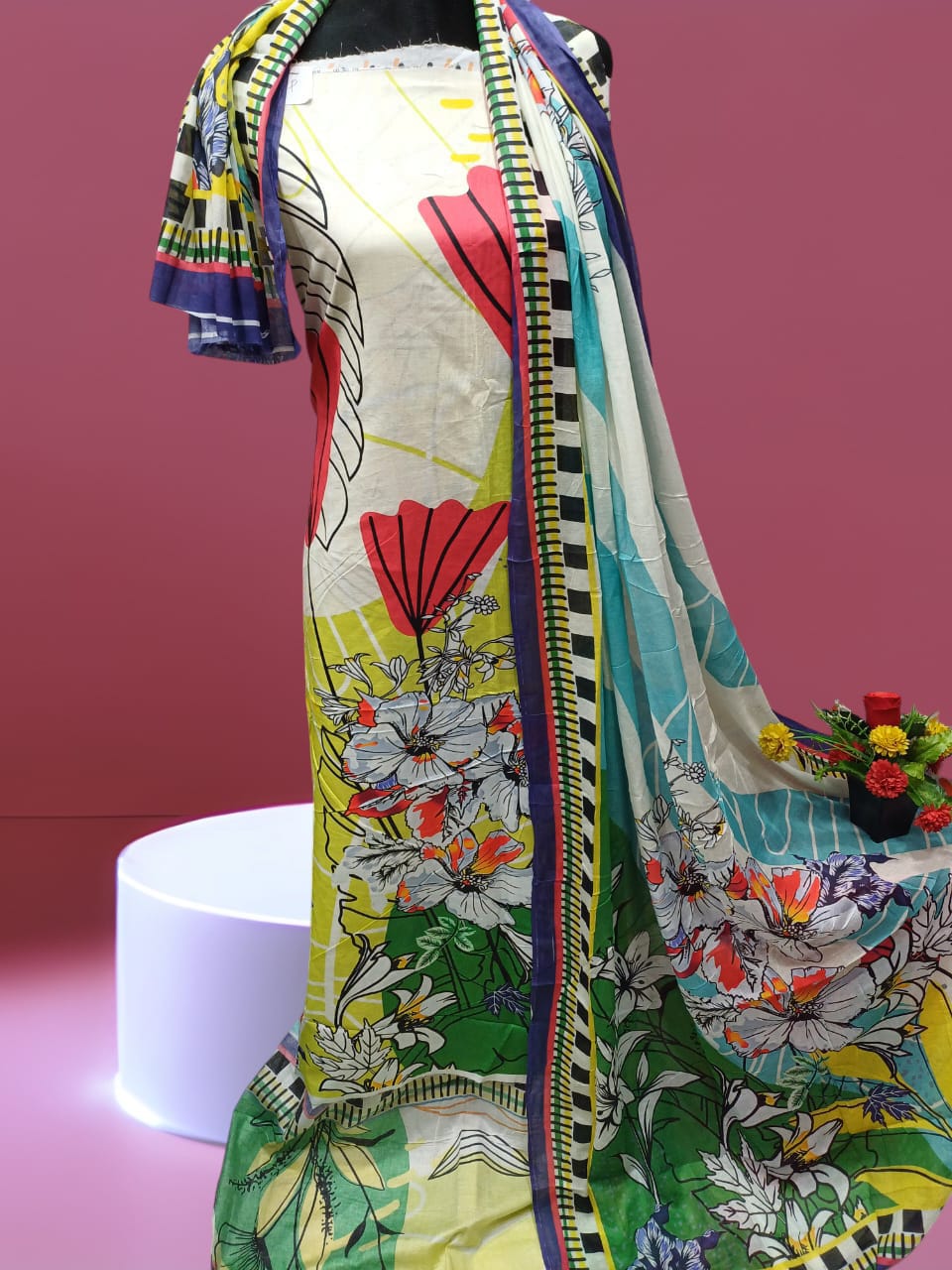 ডিজিটাল প্রিন্ট কটন থ্রি পিস