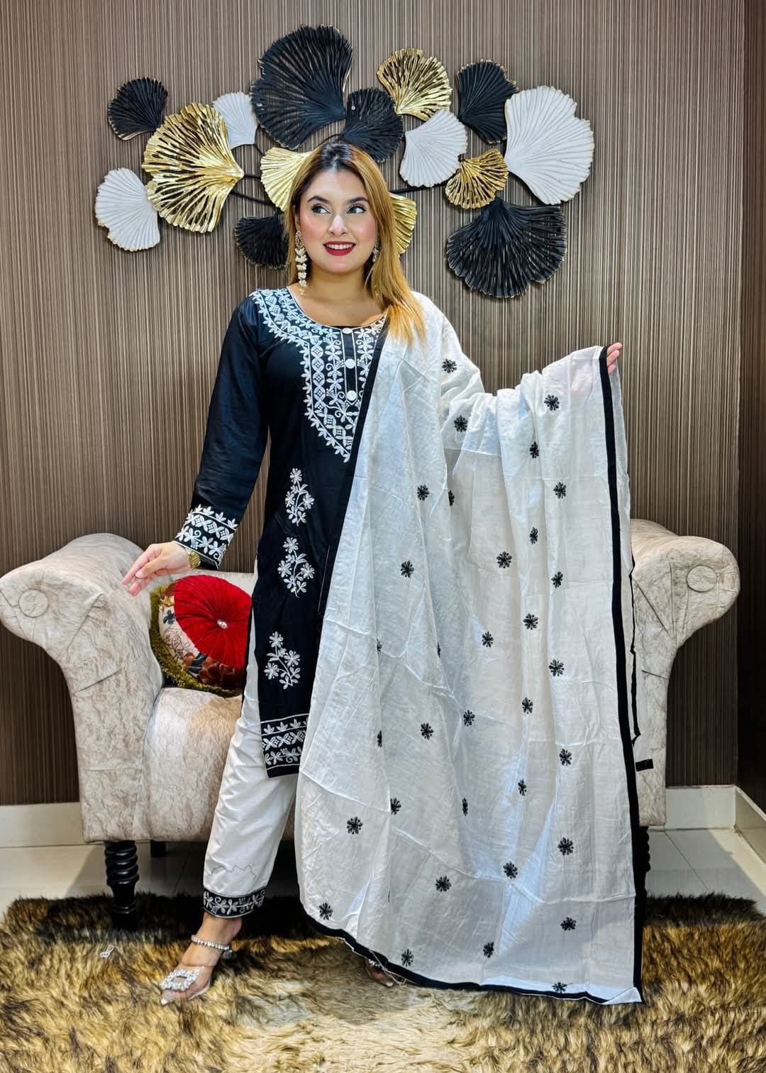 সুতির সূচিকর্ম থ্রি পিস