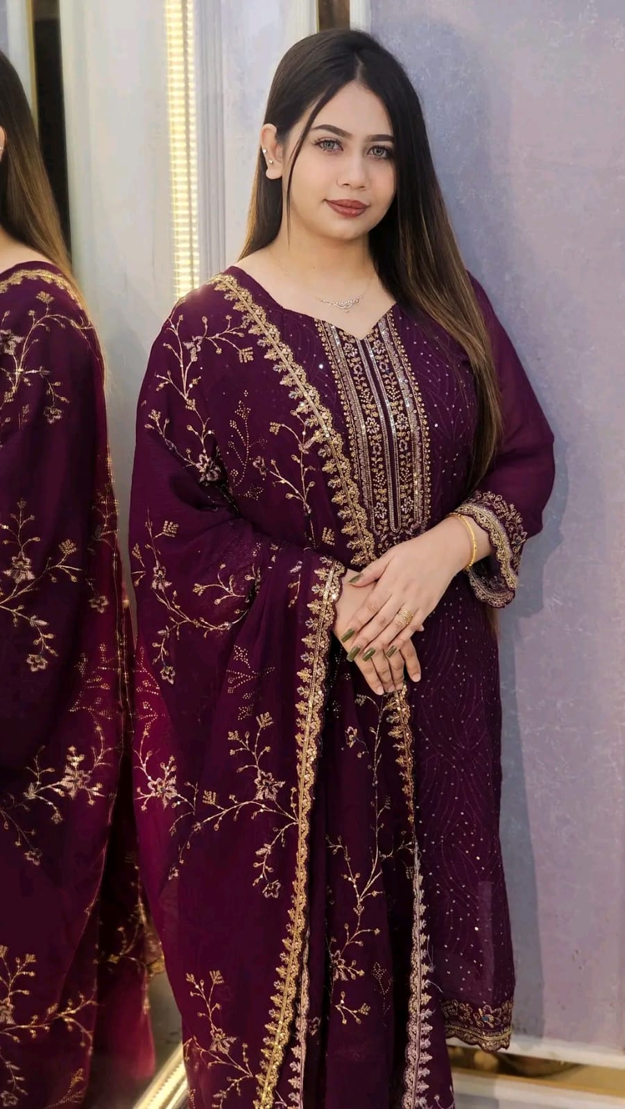 জর্জেট এমব্রয়ডারি করা ফোর-পিস সেট