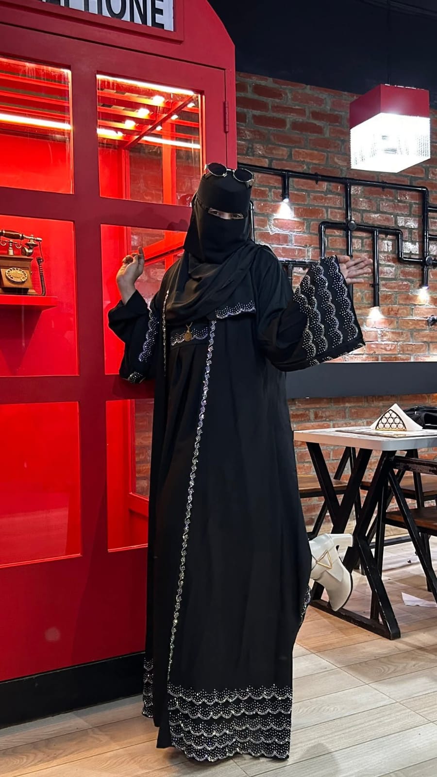 Abaya E Ramisha